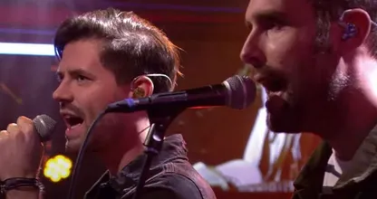 Nick en Simon reageren op vermeende ruzie