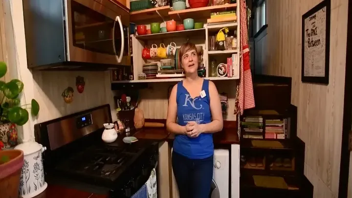 This Young Woman’s Tiny House Is a Masterpiece – The Inside Will Leave You Speechless!