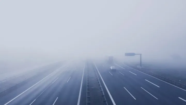 in 2 provincies code geel wegens kans op dichte mist