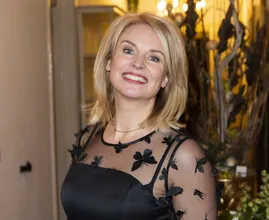 Koffietijds Pernille la Lau doet boekje open over leven, liefde en loopbaan