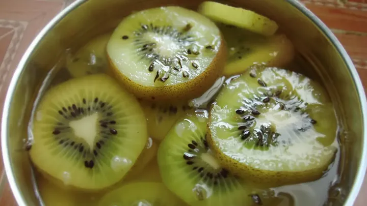 Eet je regelmatig fruit in blik? Dan is dit een must read voor jou!