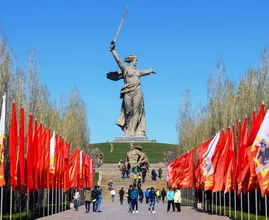 Huge Statues Found Around The World
