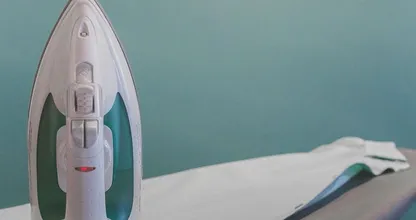 Repassez vos vêtements peut être beaucoup plus facile grâce à cette astuce