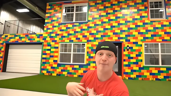 Inside The Mind-Blowing LEGO Mansion: You Won’t Believe It’s Real! 