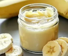 Get Stronger Hair with This Banana Trick