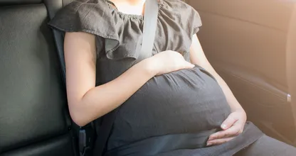 Bijzondere bevalling in Gelderland: baby komt ter wereld op rotonde