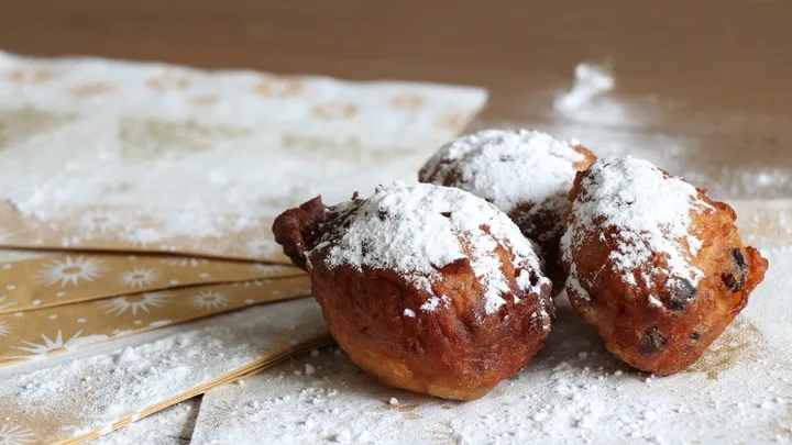 Smullen maar: zó bak je de lekkerste oliebollen