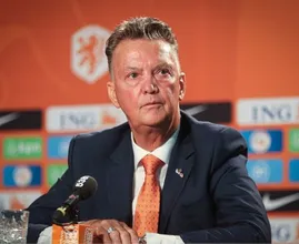 Heftig: Louis van Gaal maakt bekend dat hij prostaatkanker heeft