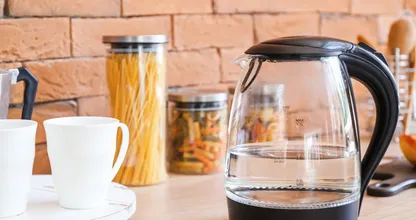 Water koken in de waterkoker: hoe vaak is té vaak?