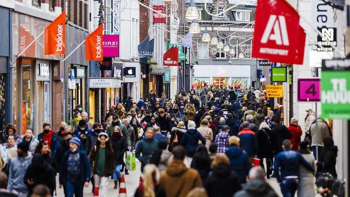 Nibud: huishoudens hebben dit jaar nóg minder te besteden