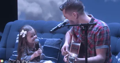 Dit is echt té schattig: kleine Claire (4) zingt ontroerend duet met haar vader is 'Ellen'!