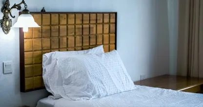 Aha! Zó weet je of je hoofdkussen z'n beste tijd heeft gehad