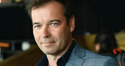 Wat een verdriet voor Peter van der Vorst, wij wensen hem erg veel sterkte toe