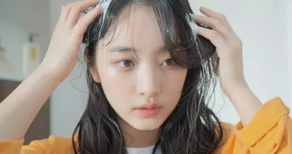 그렇기 때문에 쌀 우유로 머리를 한 번 감아야 합니다.