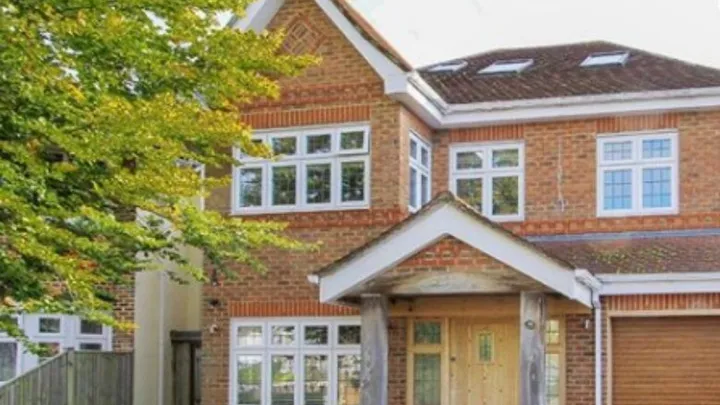 Peperdure villa te koop met zeer ‘bijzondere’ slaapkamers