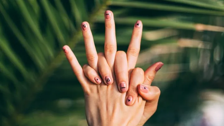 Nagelbijters opgelet: zo slecht is het voor je gezondheid