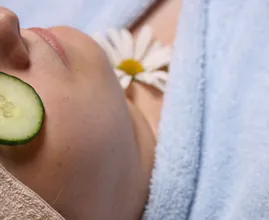 5 Lebensmittel, die Augenringe reduzieren