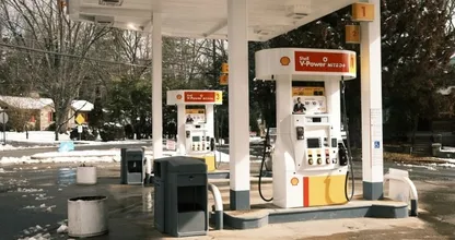Vakbonden doen oproep: laat personeel thuiswerken om hoge benzineprijs