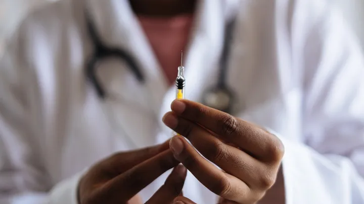 Vrouw wordt wakker na coronacoma van 7 weken en ontdekt iets spectaculairs