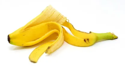 Ecco i principali motivi per cui dovresti posizionare una buccia di banana sul tuo braccio