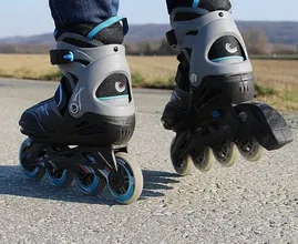 Rondje skeeleren? Vergeet dan deze dingen niet voor je de deur uitgaat