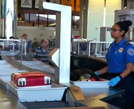 35+ Plane Hacks Airlines DON’T Want You to Know!