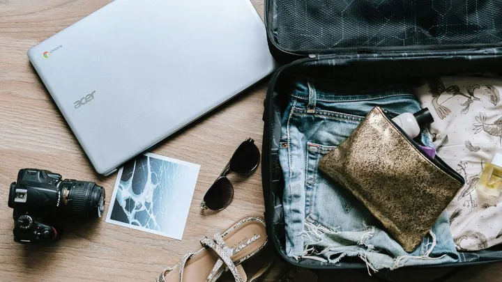 De top 10 meest verloren items op vakantie