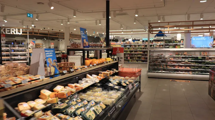 Goed om te weten: mag je voor het afrekenen iets eten of drinken in de supermarkt?
