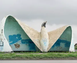 Echa un vistazo a estas paradas de autobuses en Rusia, ¡te seguirán sorprendiendo!