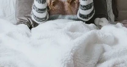 Lekker warm: bij deze budgetwinkels koop je vanaf nu een elektrische deken